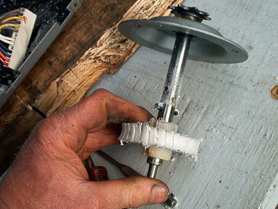 How To Replace Drive Gear On Chamberlain Garage Door Opener: A Step-by-Step DIY Repair Guide