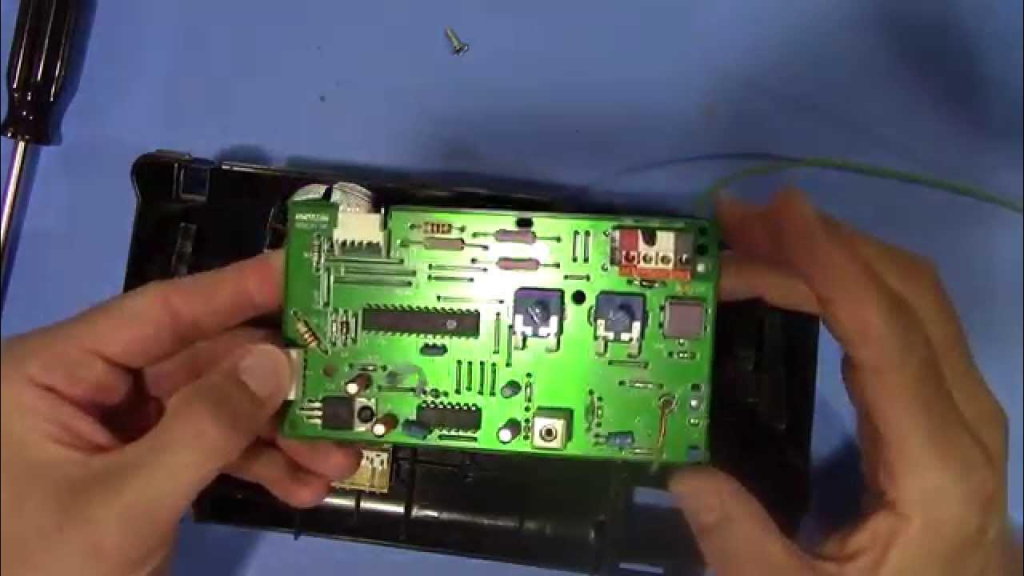 How To Replace Circuit Board In Garage Door Opener Chamberlain
